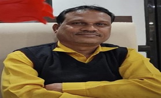 मैनपुर में नए बीईओ महेश पटेल ने पदभार ग्रहण किया - CG Sandesh