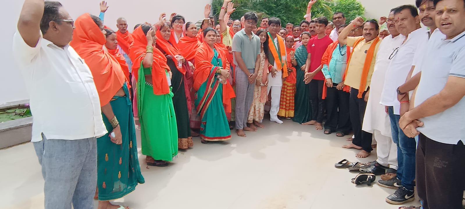 श्री रामलला दर्शन के लिए अयोध्या धाम रवाना हुए तीर्थयात्री, ... - CG Sandesh