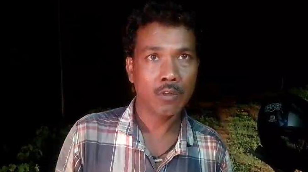 बसना : सायबर पुलिस पर लगे आरोप, जप्त की अवैध शराब पर कार्यवा... - CG Sandesh