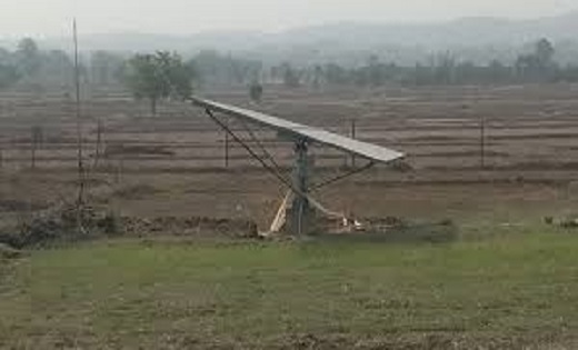 धान का रोपा लगा रही 5 लड़कियां आकाशीय बिजली की चपेट में आने ... - CG Sandesh