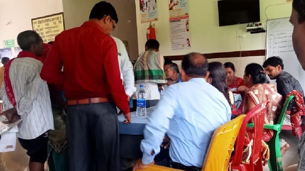 महासमुंद : परसवानी में हुआ दिव्यांगजन प्रमाणीकरण शिविर का आय... - CG Sandesh