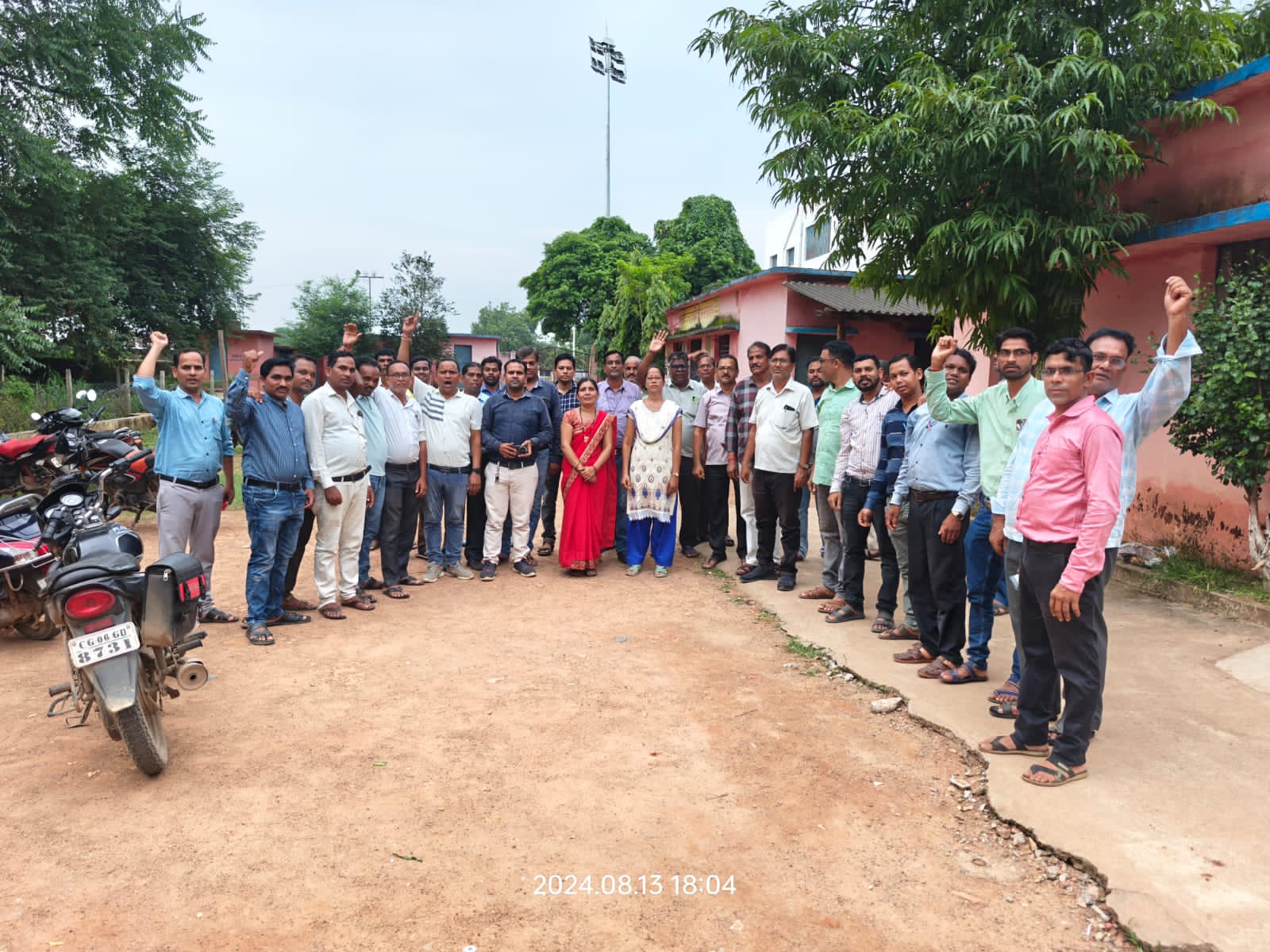 सरायपाली : युक्तियुक्तकरण के विरोध में बनी रणनीति - CG Sandesh