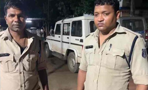 CG : डीजे बंद कराने पहुंचे पुलिसकर्मियों पर ही टूट पड़े युवक… - CG Sandesh