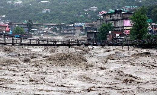  बाढ़ और भूस्खलन से 31 की मौत, 121 घर तबाह - CG Sandesh