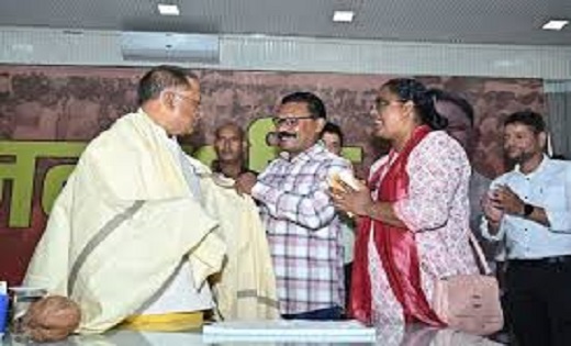  CM साय की पहल पर रीबा बिन्नी ने जीता मेडल, माता पिता ने जताया आभार