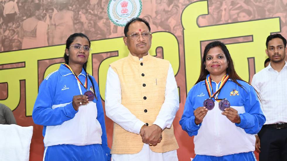 महासमुंद : दक्षिण कोरिया में आयोजित एशियन कप बीच वुडबॉल चैम्... - CG Sandesh