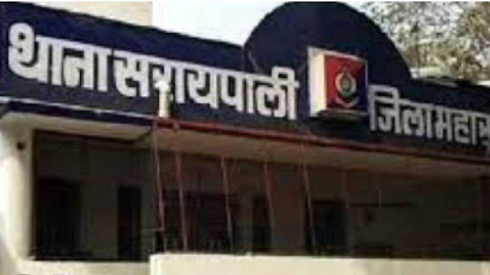 सरायपाली : ओवर साईज वाहन की ठोकर से NH 53 रोड पर लगा एन्ट्री... - CG Sandesh