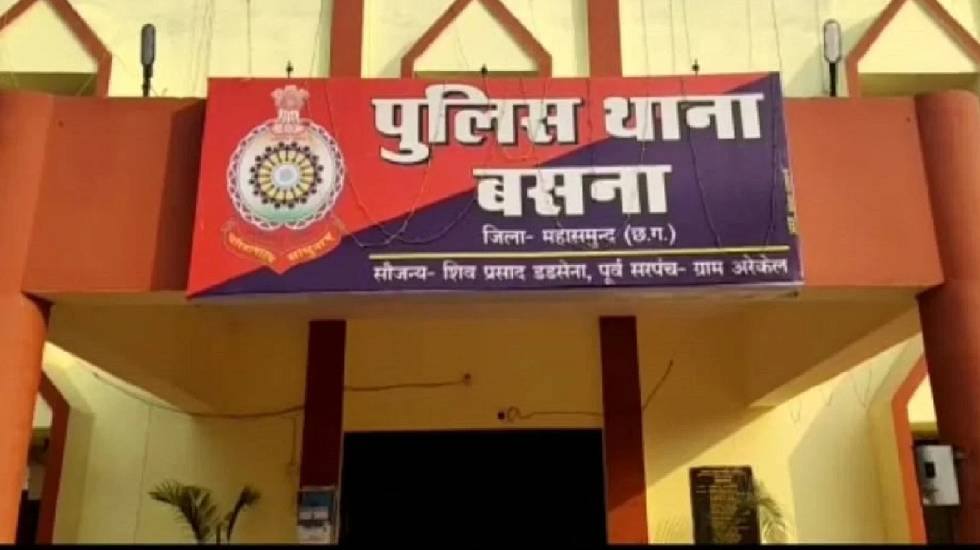 बसना : बच्चे को टक्कर मार गाड़ी छोड़कर भागा चालक, गाड़ी में लोड... - CG Sandesh