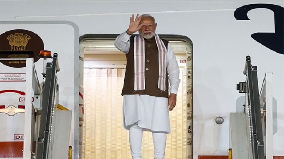 प्रधानमंत्री मोदी तीन दिवसीय यात्रा पर अमेरिका के लिए रवाना,... - CG Sandesh