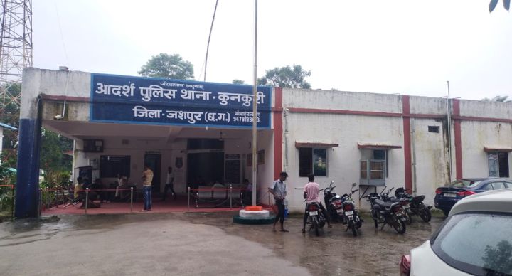 CG : नींद से नहीं जागने पर पड़ोसी की हत्या, अपचारी बालक ने दि... - CG Sandesh