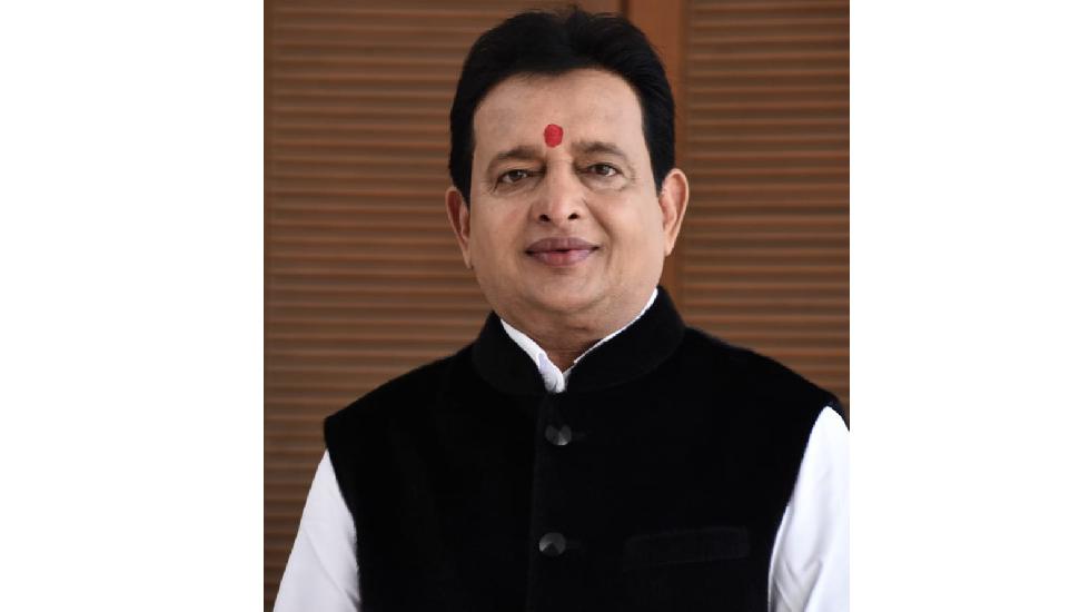 बसना विधायक डॉ. सम्पत अग्रवाल को आया मेजर हार्ट अटैक, बालाजी... - CG Sandesh