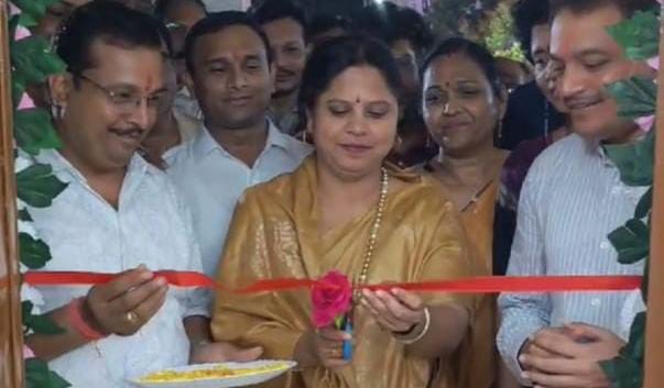 सांसद रुपकुमारी चौधरी ने किया लाइब्रेरी का उद्घाटन। - CG Sandesh