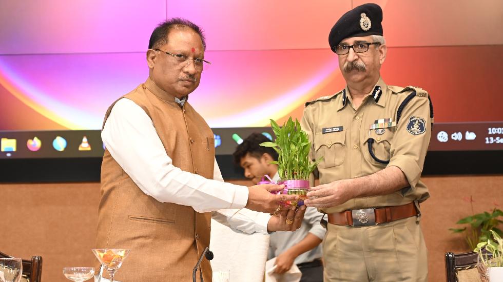 अपराधियों के मन में कानून का भय हो, पीड़ितों को त्वरित मिले न... - CG Sandesh