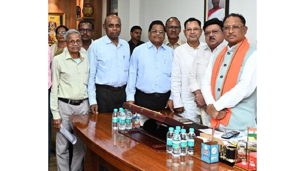मुख्यमंत्री विष्णु देव साय से छत्तीसगढ़ सर्व आदिवासी समाज के... - CG Sandesh