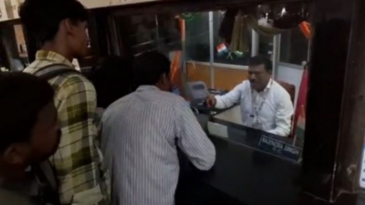  ब्रेकिंग : ड्यूटी के दौरान रेलवे कर्मचारी अब नहीं कर पाएंगे... - CG Sandesh