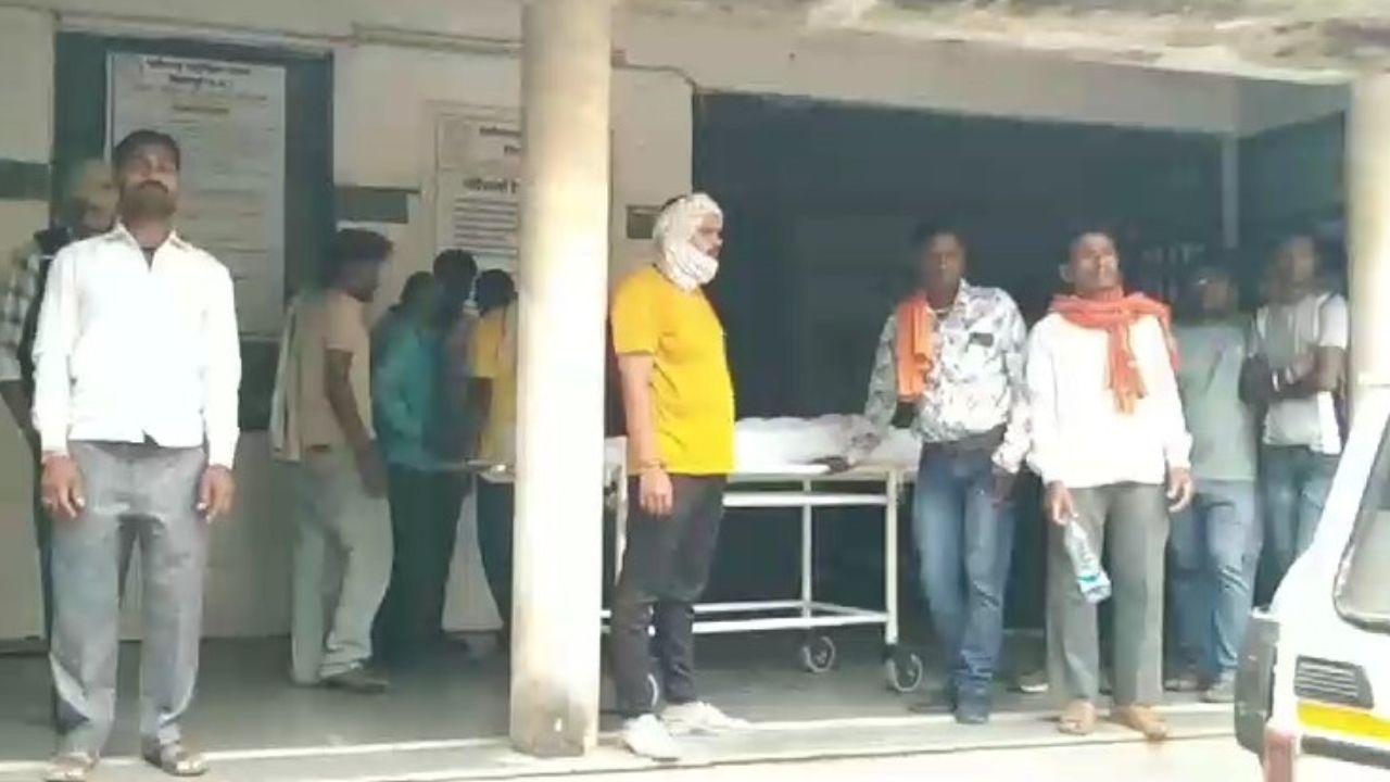 CG : दिनदहाड़े चाकू मारकर युवक की हत्या, आरोपी फरार - CG Sandesh