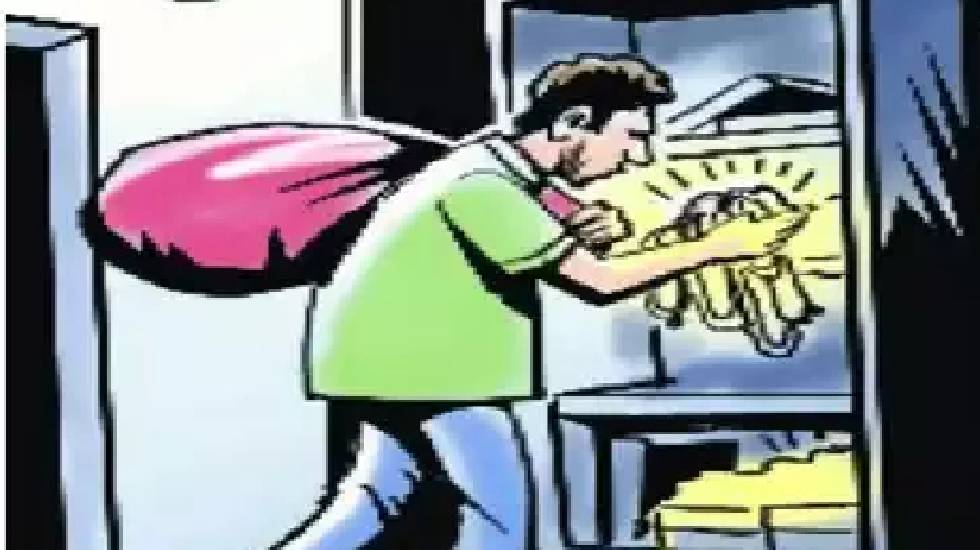 सरायपाली : विद्युत विभाग के सहायक अभियंता के घर से सोने-चांद... - CG Sandesh