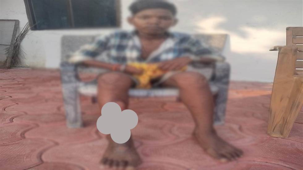 CG : छात्र के पैर पर गिरा गरम खीर, घायल... - CG Sandesh