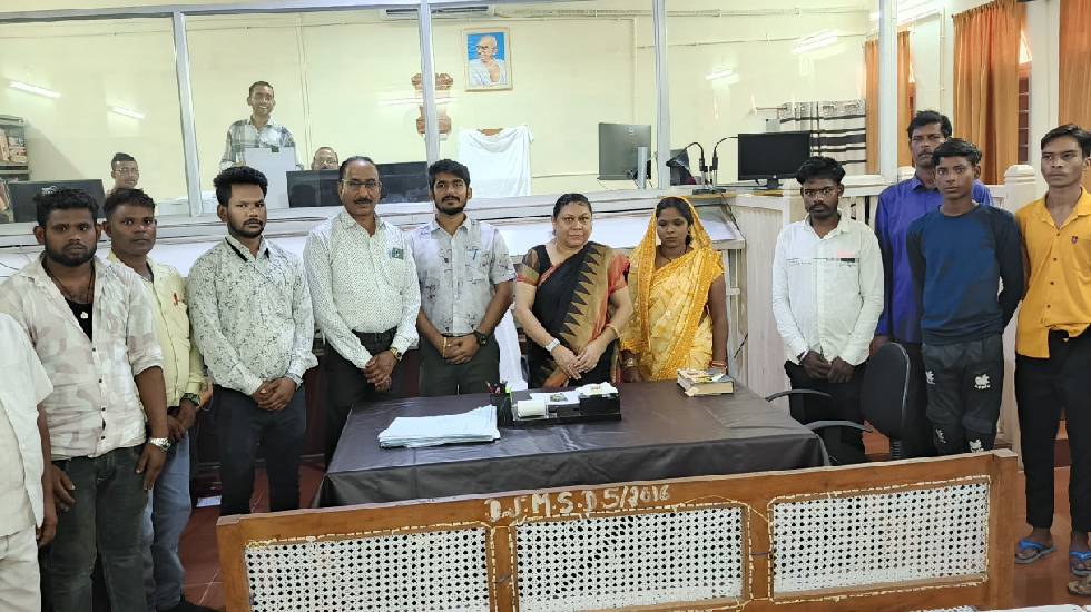 महासमुंद : मोटर दुर्घटना दावा अधिकरण के प्रकरण में मृतक व आह... - CG Sandesh
