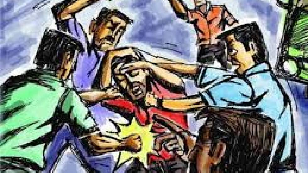 बसना : पिकनिक मनाने गए युवकों में मारपीट, शराब पीने के बाद ह... - CG Sandesh