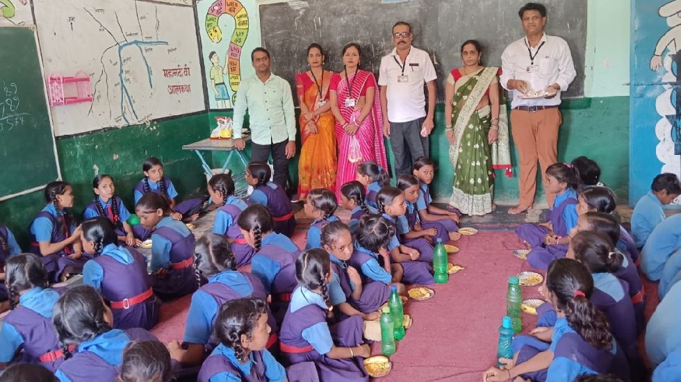 सरायपाली : शासकीय प्राथमिक एवं उच्च शाला पाटसेंद्री में शिक्... - CG Sandesh