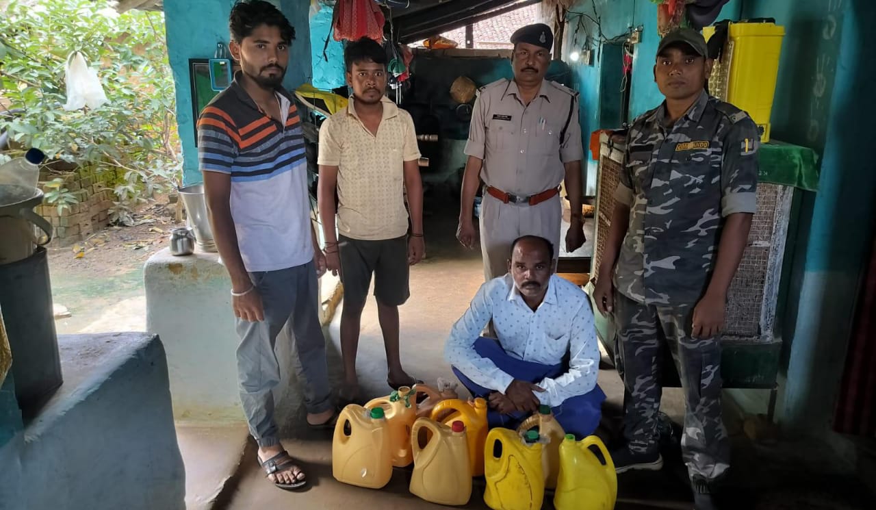 सिघोड़ा : पुलिस ने जप्त की 40 लीटर शराब, आरोपी गिरफ्तार - CG Sandesh