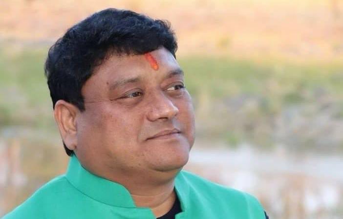 CG ब्रेकिंग : रेलवे ट्रैक पर मिली छग के पूर्व नेता प्रतिपक्ष... - CG Sandesh