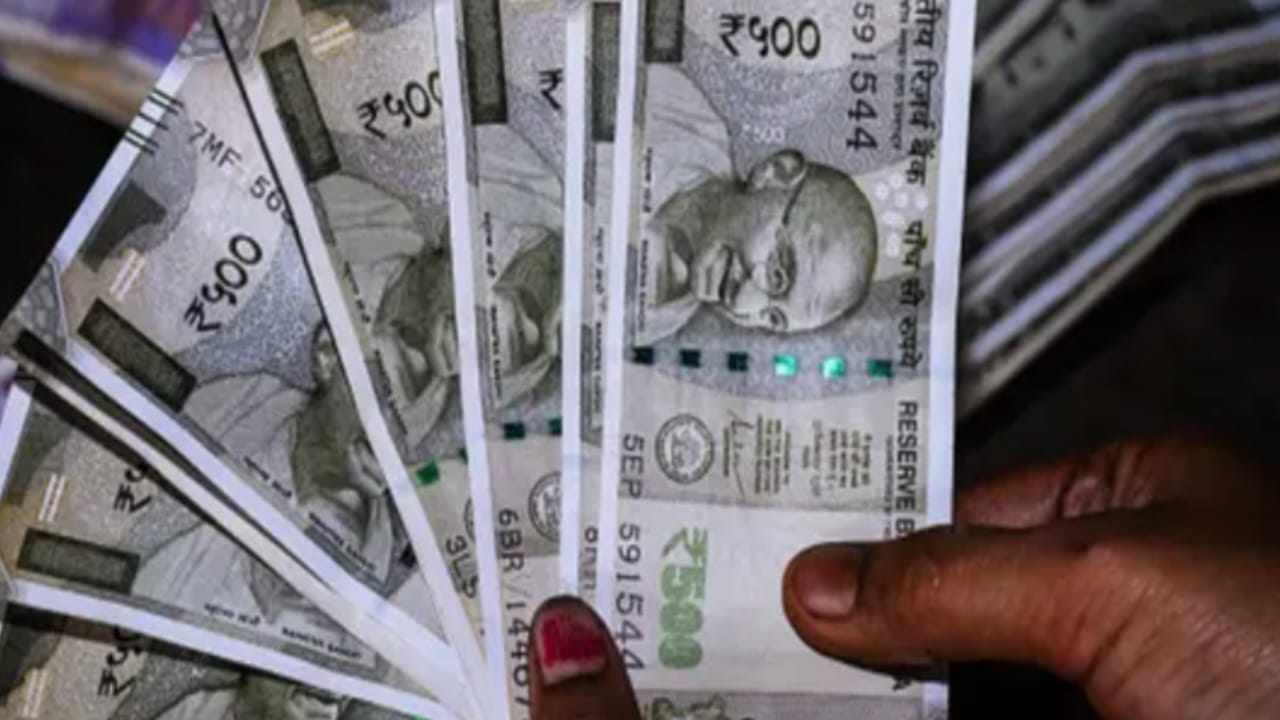 बैंक अकाउंट में कितना कैश जमा कर सकते हैं? जानिए Income Tax ... - CG Sandesh
