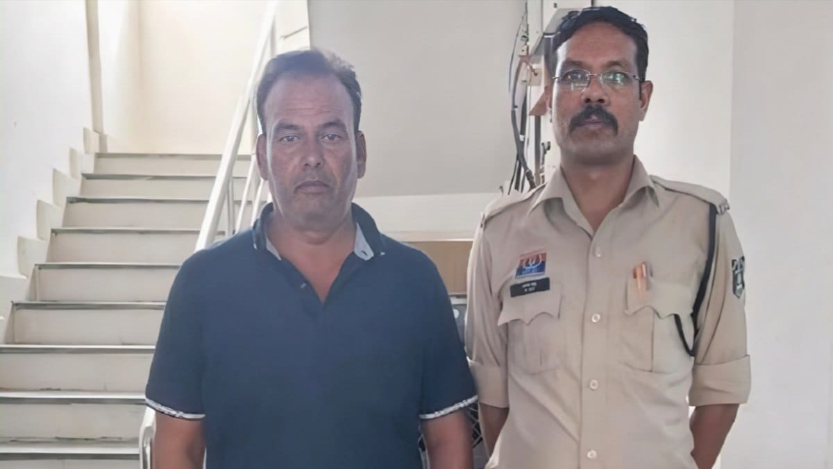 CG : देशी कट्टे के साथ रंगबाजी करने वाले सपा नेता गिरफ्तार - CG Sandesh