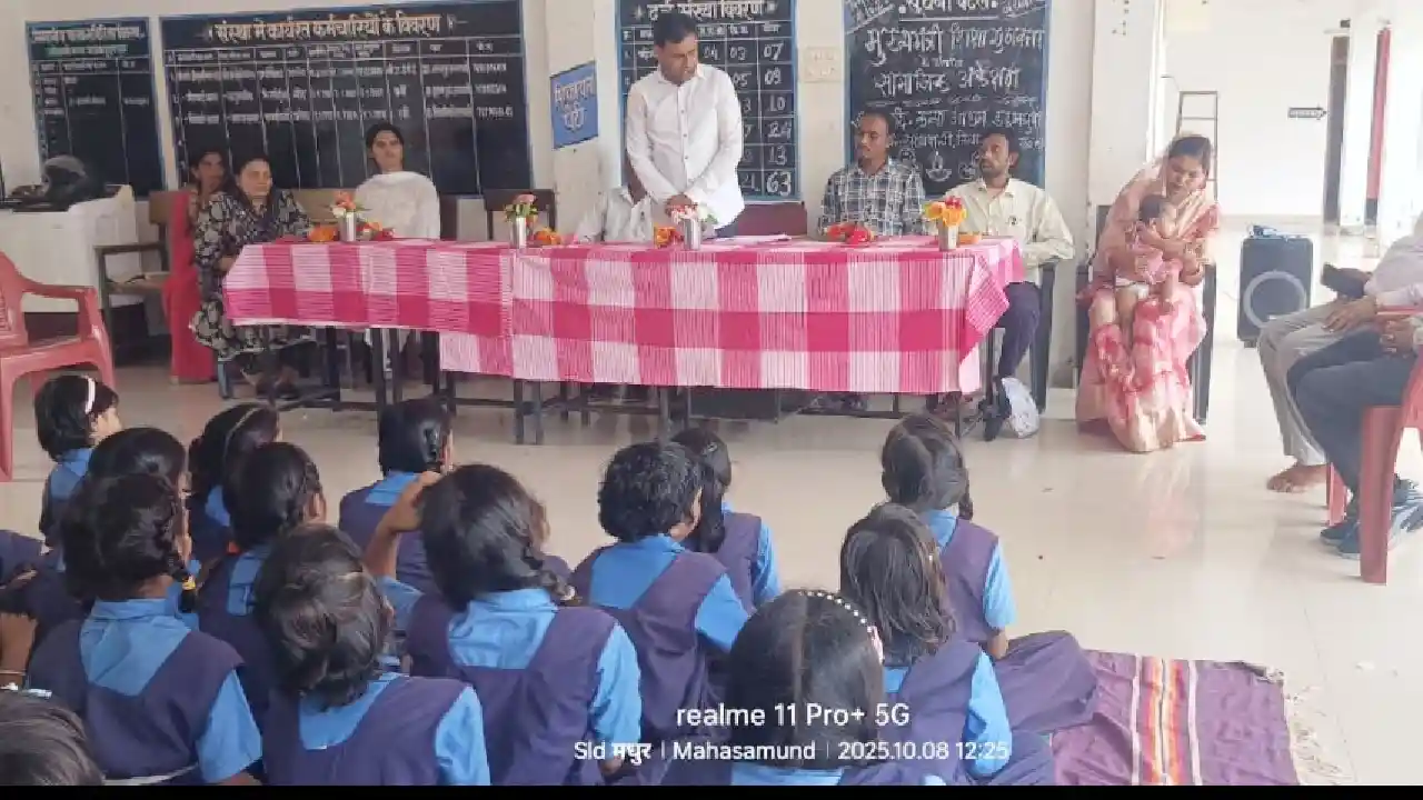 सरायपाली : शिक्षा की गुणवत्ता बढ़ाने के लिए शास आदिवासी कन्य... - CG Sandesh