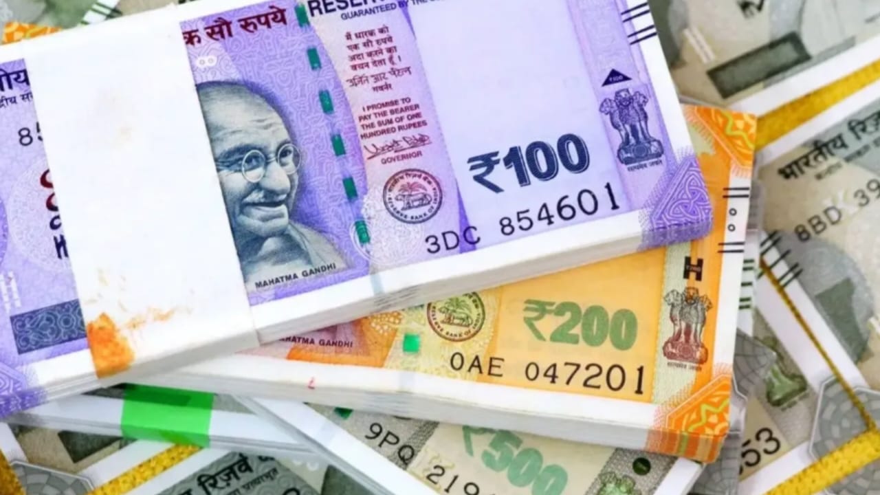 8वें वेतन आयोग से आएगी खुशहाली! ₹34,560 नई बेसिक सैलरी और HR... - CG Sandesh