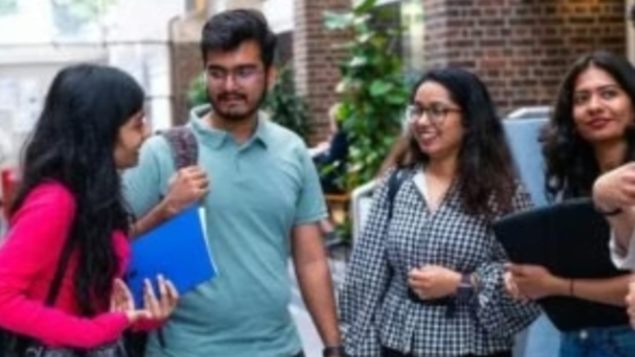 भारतीय छात्रों को ₹29 लाख तक की स्कॉलरशिप, जानें कैसे मिलेगा... - CG Sandesh
