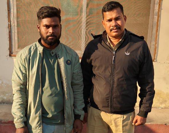 CG : 12वीं की छात्रा को भगा लेजाकर दुष्कर्म करने वाला ड्राइव... - CG Sandesh