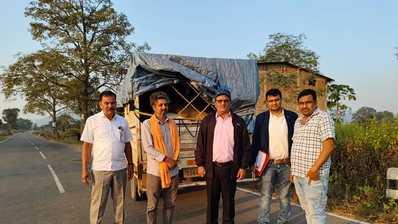 महासमुंद जिले में कुल 452 कट्टा धान जब्त - CG Sandesh