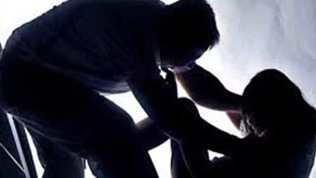 CG : फाॅर्म हाउस में महिला से सामूहिक दुष्कर्म, बाॅयफ्रेंड क... - CG Sandesh
