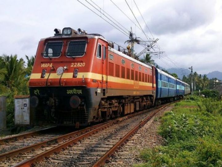 CG : छत्तीसगढ़ की 8 लोकल ट्रेनों को रेलवे ने किया रद्द, यात्रियों की बढ़ेगी परेशानी