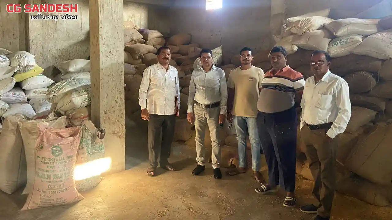 बसना मंडी उड़न दस्ते ने दो फर्मों पर की छापेमारी, 195 पैकेट ... - CG Sandesh