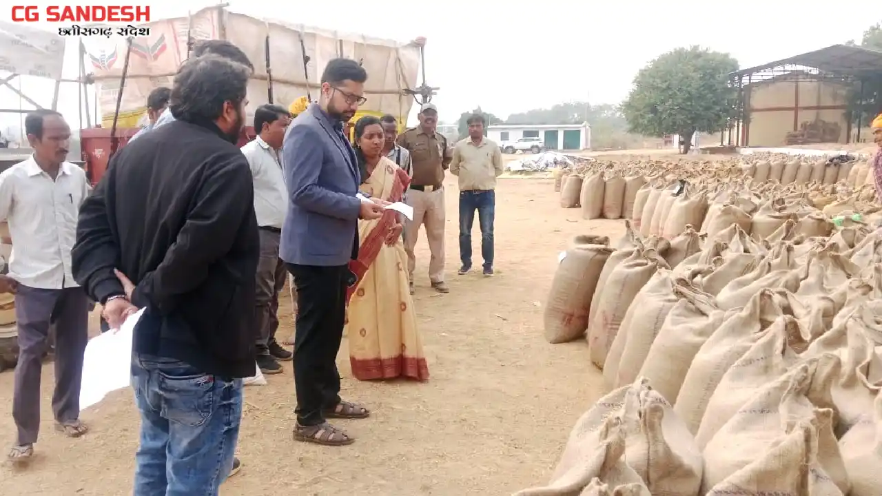 महासमुंद कलेक्टर लंगेह ने विभिन्न धान उपार्जन केन्द्रों एवं ... - CG Sandesh