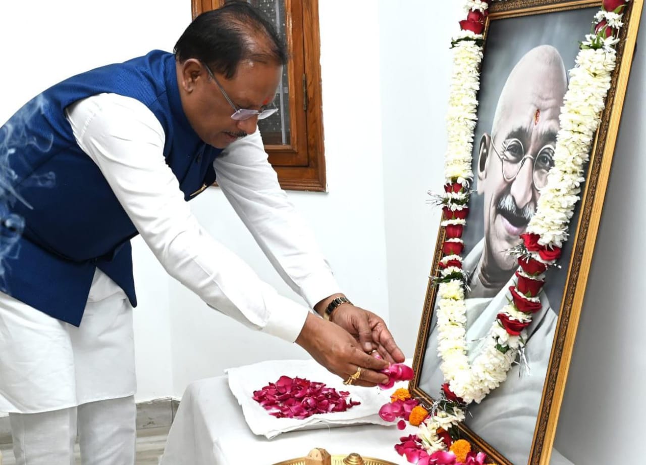 मुख्यमंत्री विष्णु देव साय ने महात्मा गांधी की पुण्यतिथि पर ... - CG Sandesh