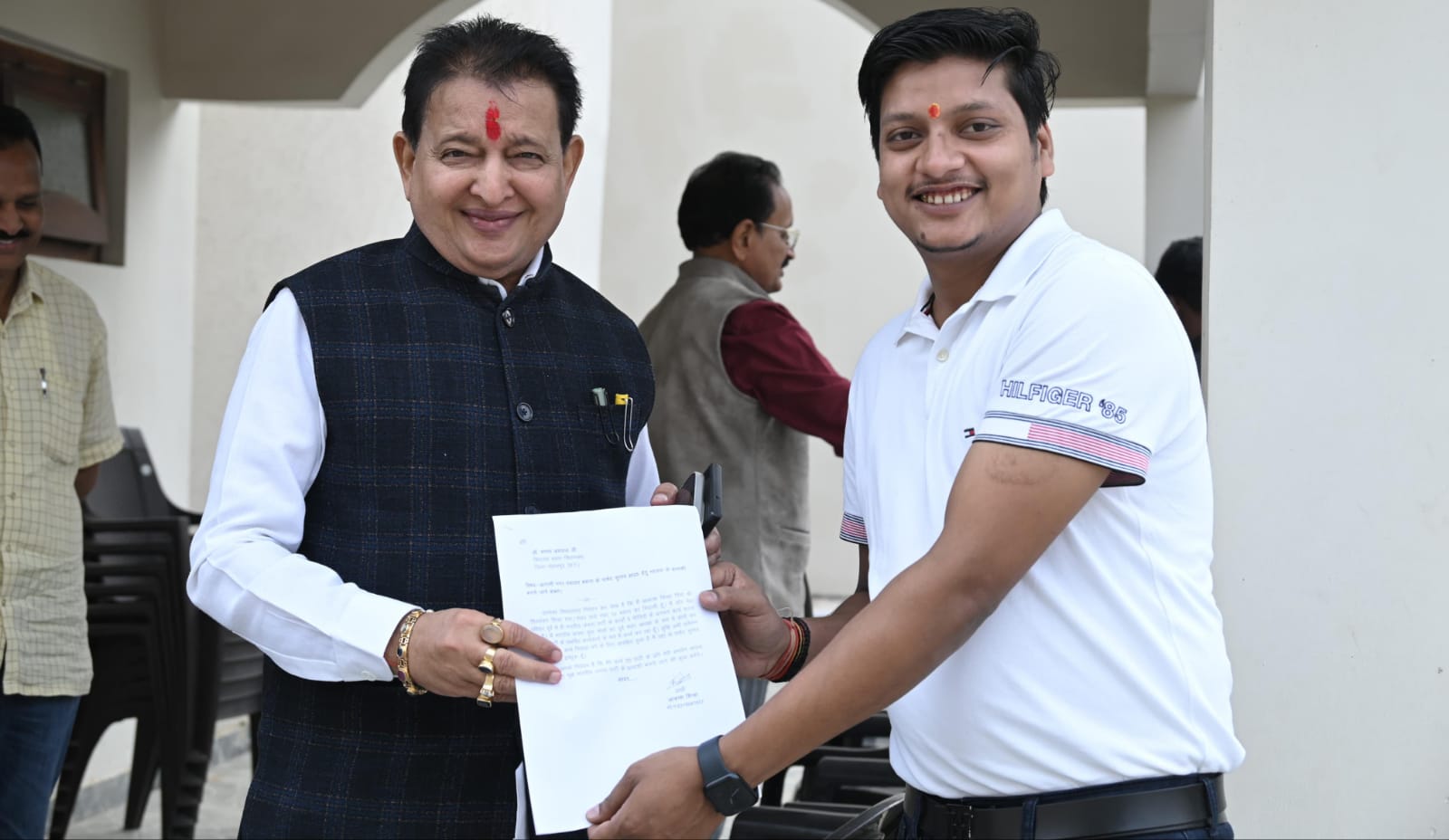 बसना वार्ड क्रमांक 4 से आकाश सिन्हा ने भाजपा प्रत्याशी हेतु ... - CG Sandesh