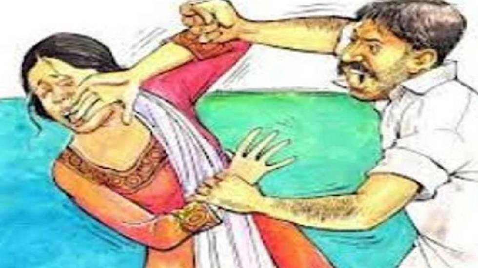 पटेवा : रूपये पैसे का हिसाब पूछते हुए पत्नी से गाली गलौच कर ... - CG Sandesh