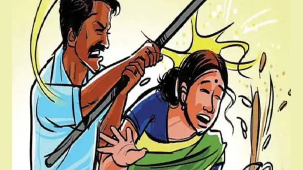 बसना : महिला के साथ डंडे से की मारपीट - CG Sandesh