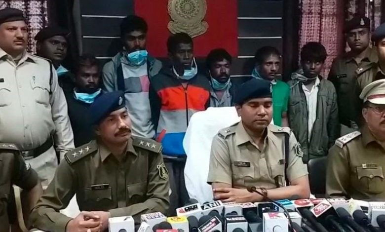 CG : नाबालिग से गैंगरेप के बाद तीन लोगों की हत्या, कोर्ट ने पांच आरोपियों को सुनाई फांसी की सजा