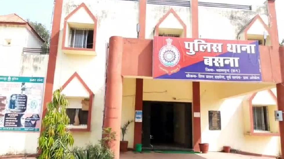 बसना : बजरंग दल के सदस्यों ने गोवंशों को कत्लखाना जाने से बच... - CG Sandesh