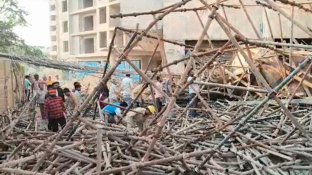 CG: निर्माणाधीन 8 मंजिला इमारत की छत गिरने से एक मजदूर की मौ... - CG Sandesh