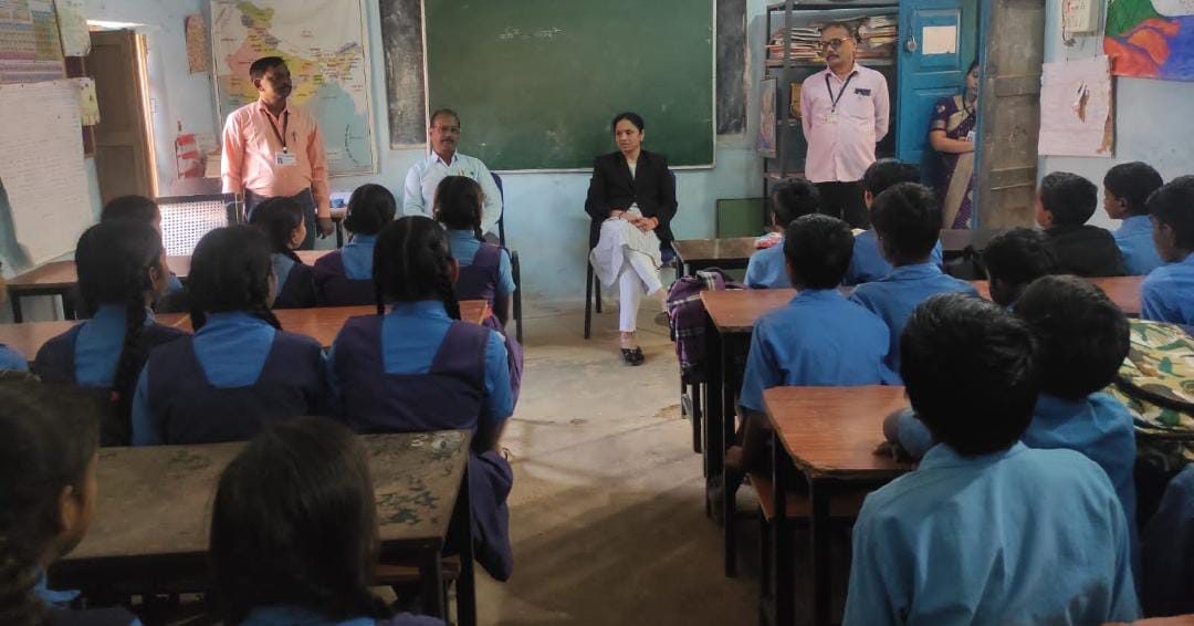 सरायपाली : पाटसेन्द्री में प्रथम अपर सत्र न्यायाधीश द्वारा व... - CG Sandesh