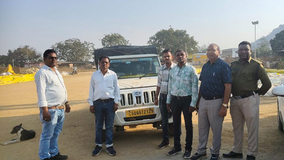 महासमुंद : बिना दस्तावेज परिवहन पर कार्रवाई, 62 कट्टा धान जब... - CG Sandesh