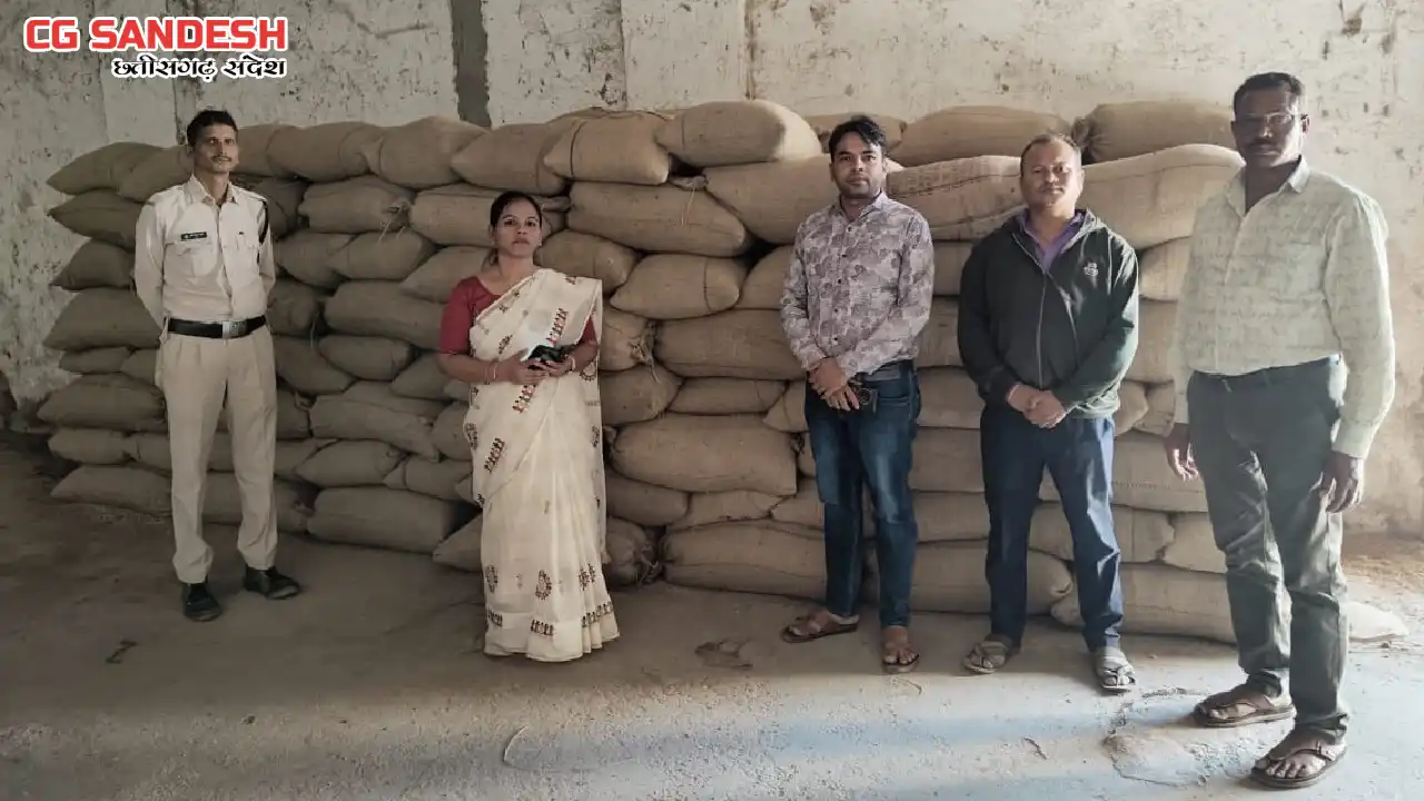 महासमुंद : अवैध धान परिवहन एवं भंडारण पर सख्त कार्रवाई, 1100... - CG Sandesh