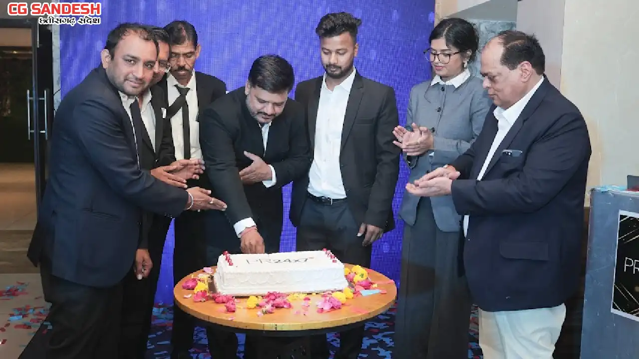 विश्वास, तकनीक और नए लक्ष्यों को हासिल करने के संकल्प के साथ... - CG Sandesh