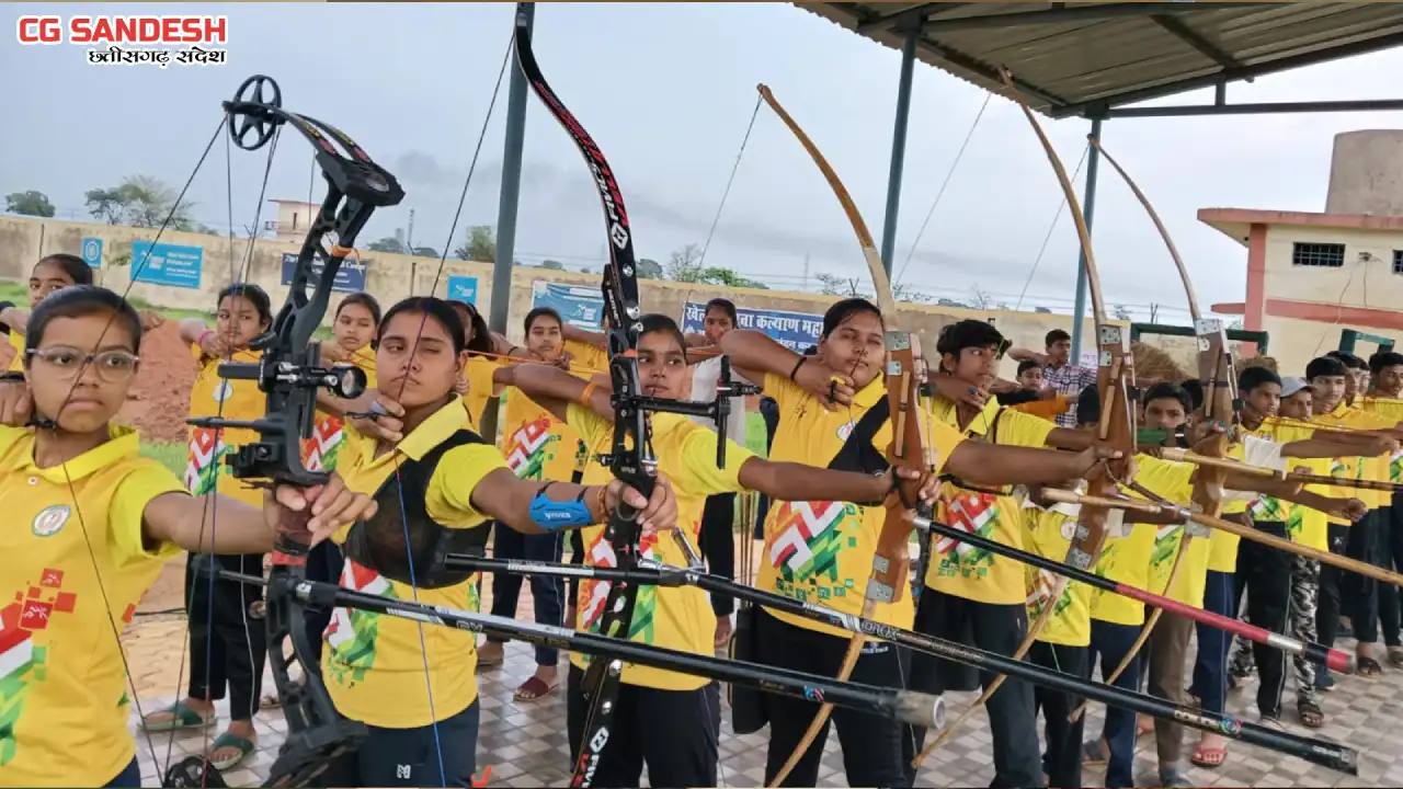 जूनियर नेशनल तीरंदाजी चैंपियनशिप रायपुर में महासमुंद जिले 04... - CG Sandesh
